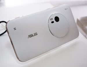 ASUS ZenFone Zoom