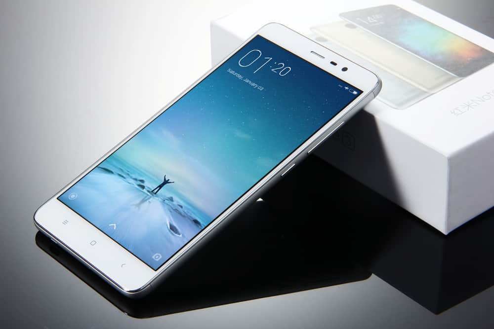 Top best Xiaomi smartphones with 3000+ batteries