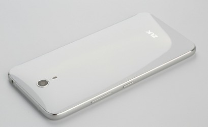 Lenovo Zuk Z1 full HD smartphones